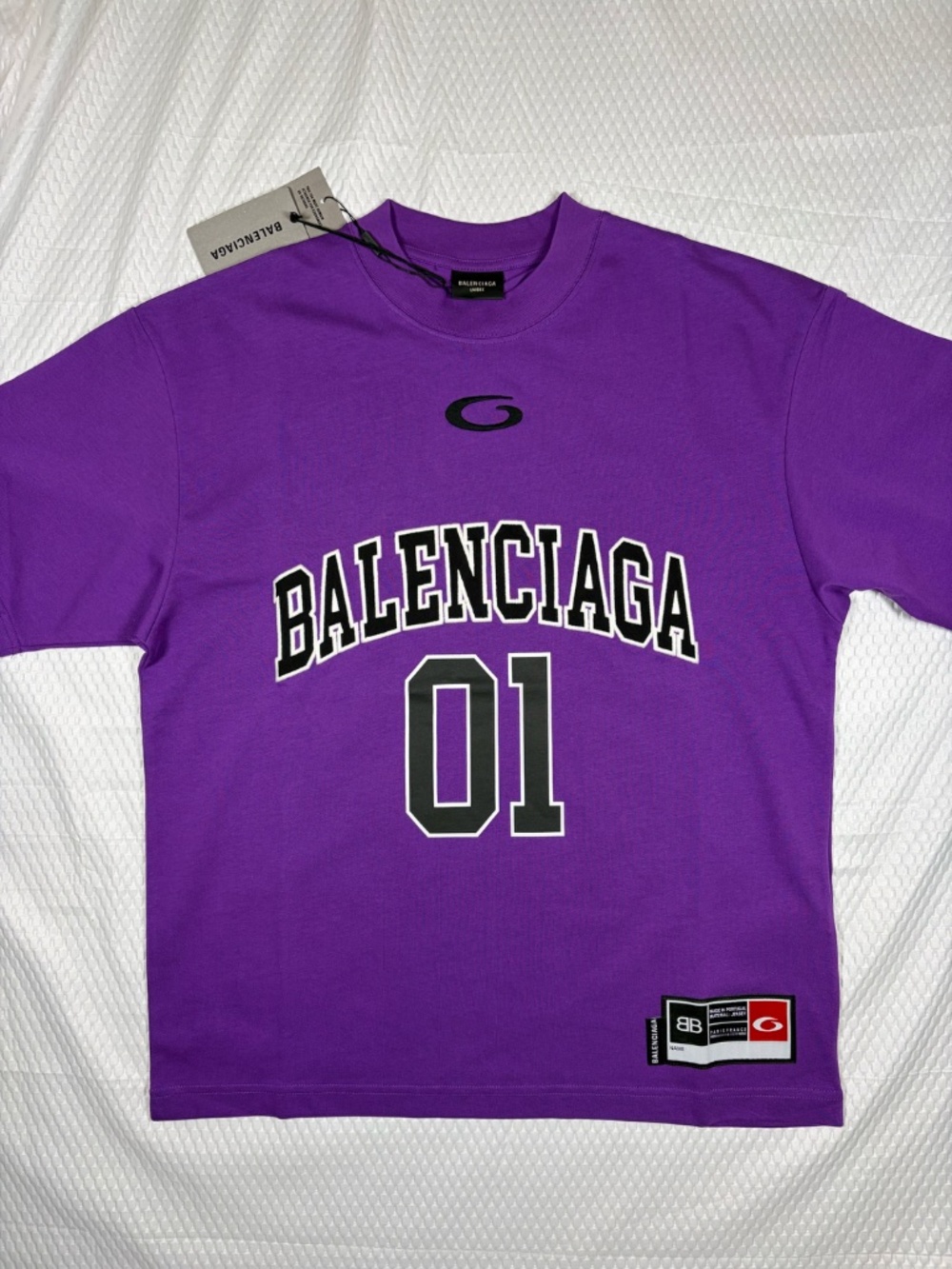 BALENCIAGA UNISEX LARGE PURPLE 01 LOGO JERSEY T-SHIRT W/TAGS EXCELLENT